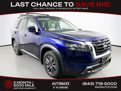 Used 2023 Nissan Pathfinder SV