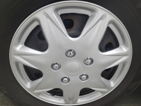 Used 2017 Dodge Journey SE FWD image 31