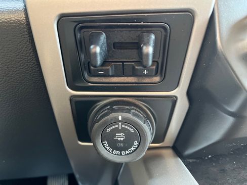 Used 2022 Ford F250 Lariat w/ Lariat Ultimate Package image 23