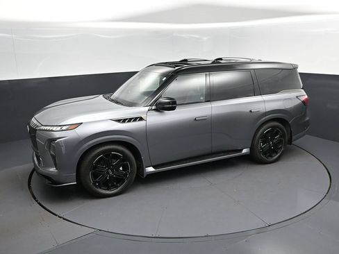 New 2026 INFINITI QX80 4WD w/ Sport Exterior Package image 34