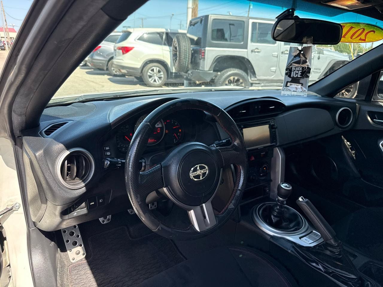 Used 2015 Scion FR-S RWD image 8