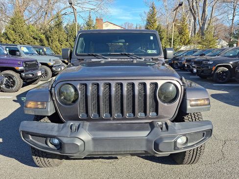 Used 2021 Jeep Wrangler Unlimited Sahara image 8