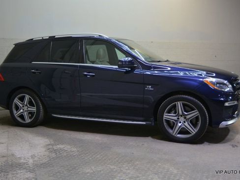 Used 2012 Mercedes-Benz ML 63 AMG 4MATIC image 27
