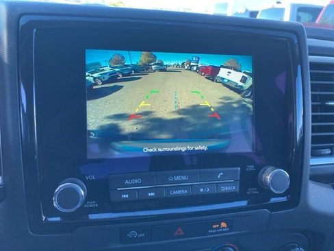 Used 2023 Nissan Frontier SV image 25