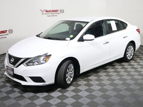 Used 2017 Nissan Sentra SV image 16