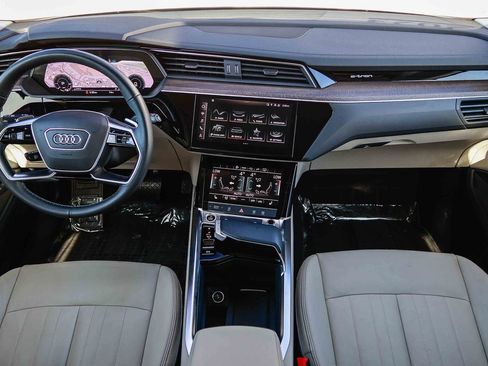 Certified 2023 Audi e-tron Premium w/ Convenience Plus Package image 14
