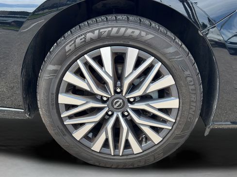 Used 2025 Nissan Altima 2.5 SV AWD/4WD image 25
