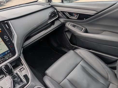 Used 2023 Subaru Outback Touring XT image 11