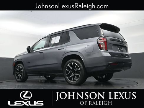 Used 2022 Chevrolet Tahoe RST w/ Luxury Package AWD/4WD image 18