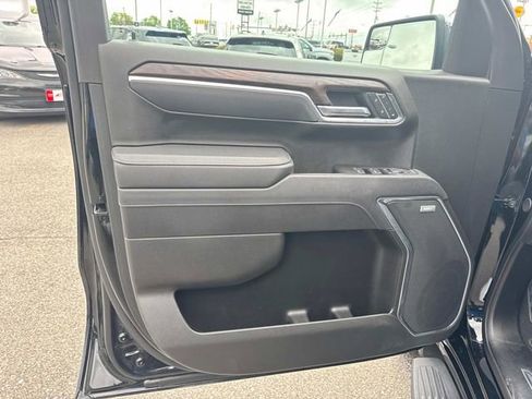 Used 2025 GMC Sierra 1500 SLT w/ SLT Premium Package AWD/4WD image 26