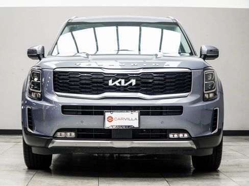 Used 2022 Kia Telluride SX w/ Towing Package image 8