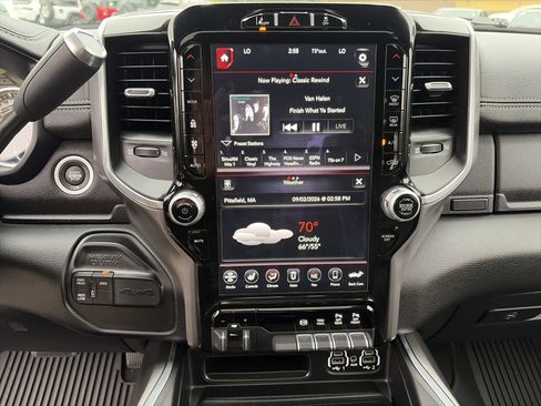 Certified 2021 RAM 2500 Laramie AWD/4WD image 18
