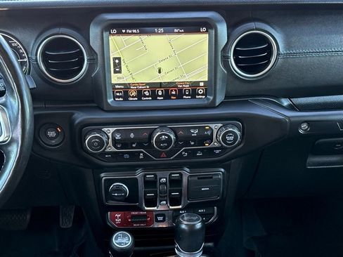 Used 2022 Jeep Wrangler Unlimited Rubicon 4xe w/ Steel Bumper Group image 25