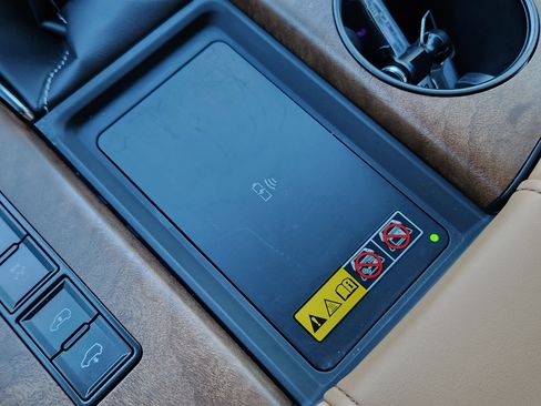 Used 2025 Lexus LX 600 4WD w/ Luxury Package image 33