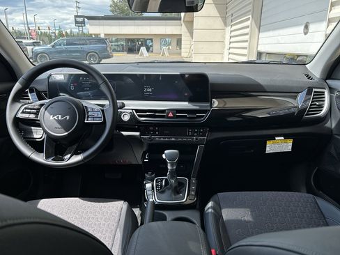 New 2026 Kia Seltos S AWD/4WD image 16