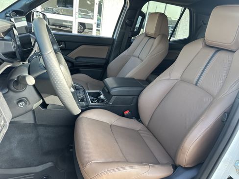 Used 2026 Toyota 4Runner Limited AWD/4WD image 10
