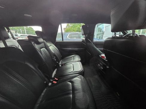 Used 2019 Ford Expedition Max Limited RWD image 10