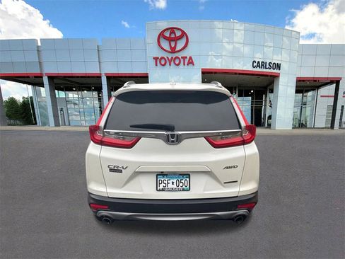 Used 2018 Honda CR-V Touring image 5