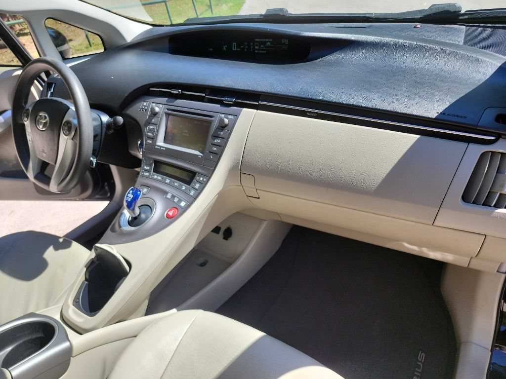 Used 2012 Toyota Prius Three FWD image 34