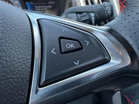 Used 2024 Ford Edge ST-Line image 17