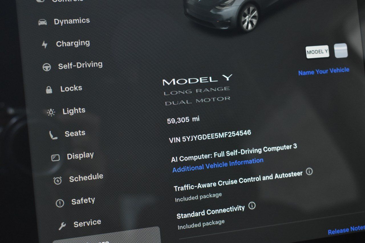 Used 2021 Tesla Model Y Long Range AWD/4WD image 21