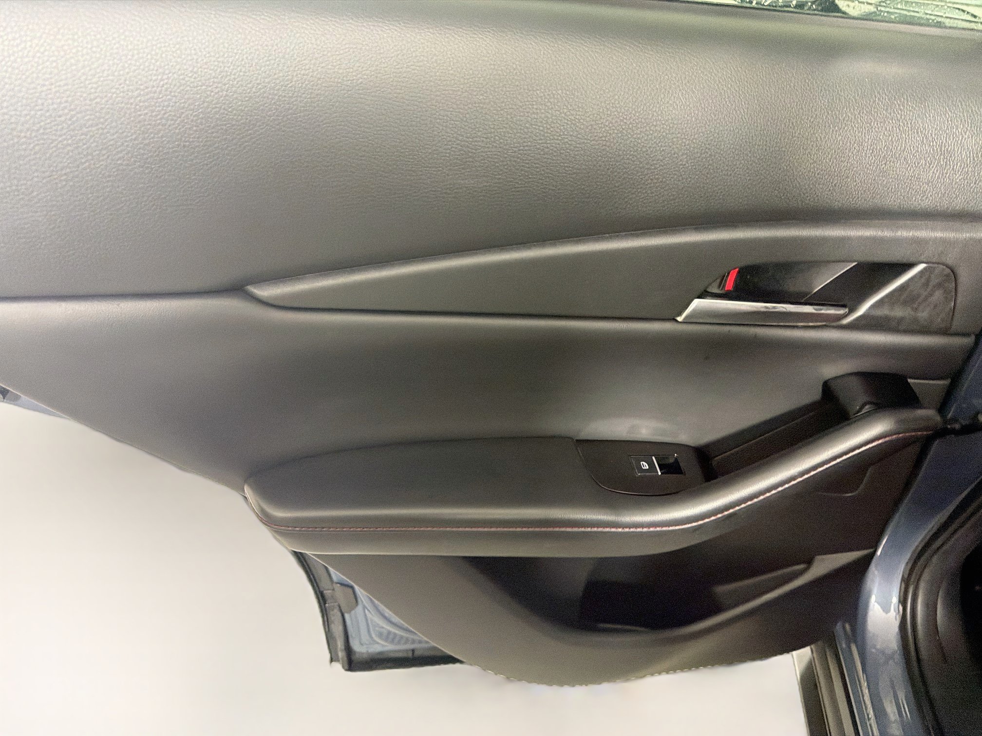 Used 2025 MAZDA CX-30 AWD 2.5 S w/ Preferred Package image 25