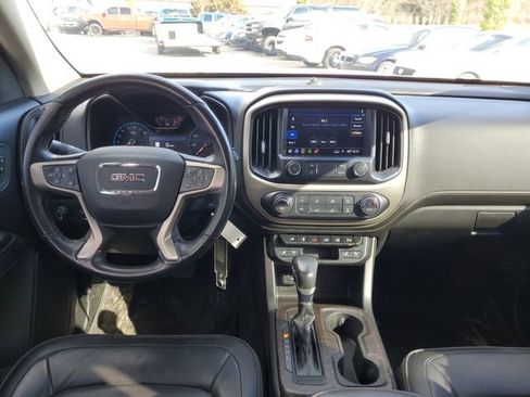 Used 2022 GMC Canyon Denali image 29