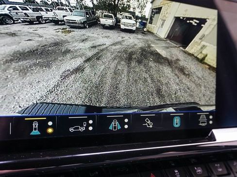 New 2026 Chevrolet Silverado 2500 ZR2 image 29