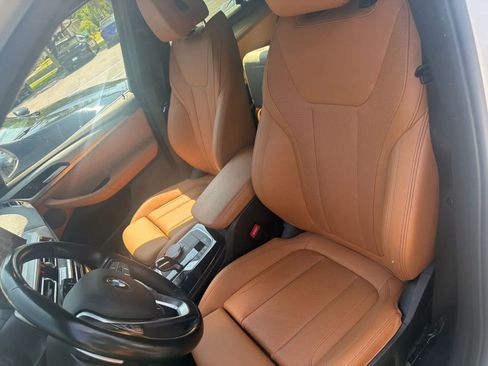 Used 2024 BMW X3 xDrive30i w/ Premium Package w/ZPA AWD/4WD image 3