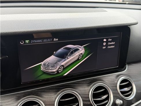 Used 2019 Mercedes-Benz E 300 w/ Premium 1 Package image 59