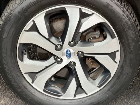 Used 2020 Subaru Outback Limited image 14