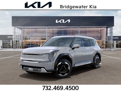 New 2026 Kia EV9 Land