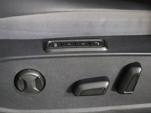 Used 2023 Volkswagen ID.4 Pro S RWD image 22