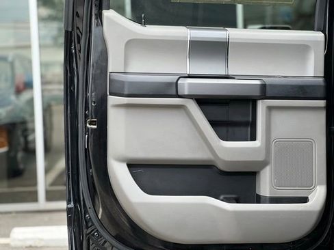 Used 2020 Ford F150 XLT w/ Equipment Group 302A Luxury RWD image 14