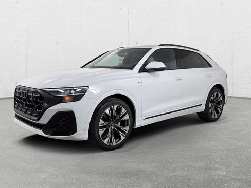 New 2026 Audi Q8 Premium Plus AWD/4WD image 3
