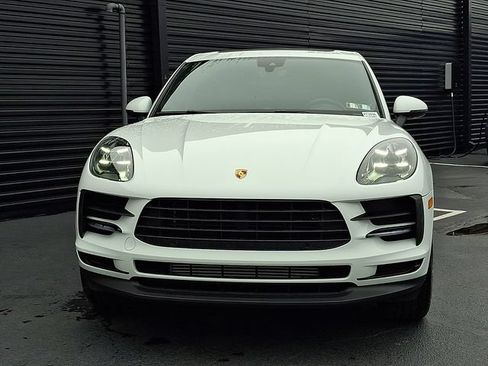 Certified 2020 Porsche Macan AWD/4WD image 10