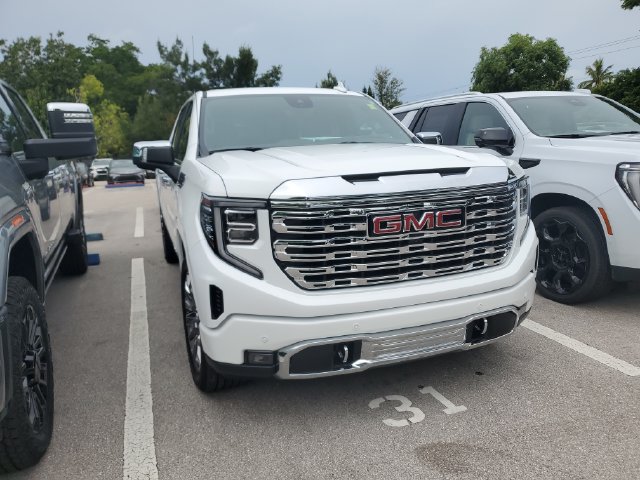 Certified 2024 GMC Sierra 1500 Denali w/ Denali Reserve Package RWD image 3