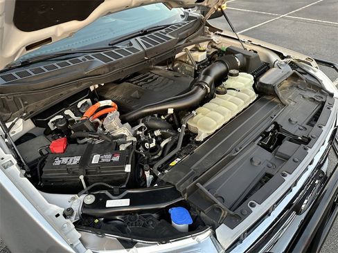 Used 2021 Ford F150 Lariat w/ Equipment Group 502A High image 26