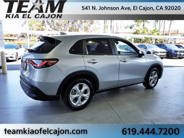 Used 2025 Honda HR-V LX image 9
