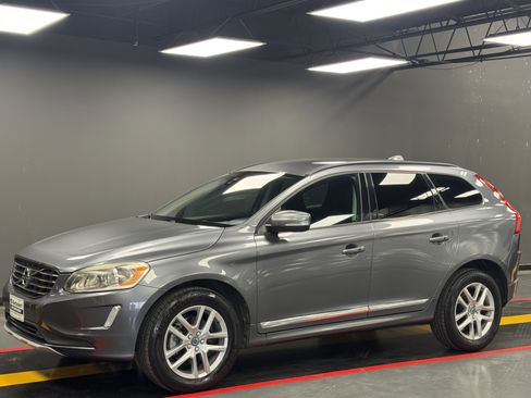 Used 2017 Volvo XC60 T5 w/ Tailgate Package FWD image 1