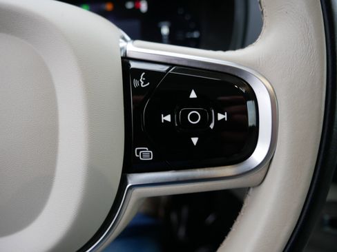 Certified 2023 Volvo XC90 T8 Plus w/ Protection Package Premier AWD/4WD image 26
