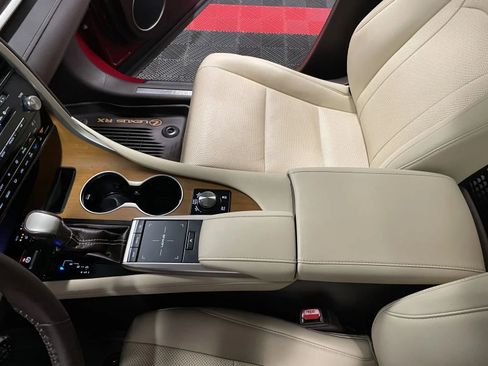 Used 2020 Lexus RX 450h AWD w/ Premium Package image 35