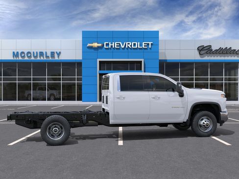 New 2026 Chevrolet Silverado 3500 W/T w/ WT Convenience Package AWD/4WD image 12