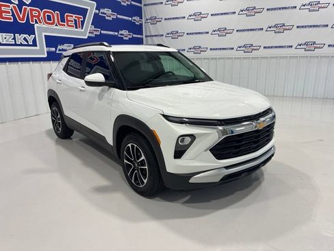 Used 2024 Chevrolet TrailBlazer LT FWD image 8