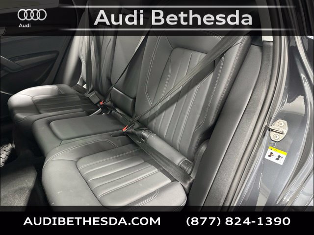 Used 2023 Audi Q5 2.0T Premium w/ Convenience Package AWD/4WD image 30