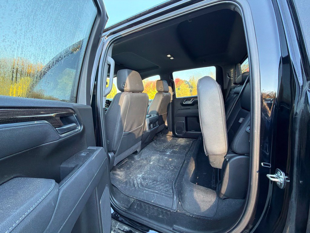 Used 2025 Chevrolet Silverado 1500 LT Trail Boss w/ Convenience Package II AWD/4WD image 14