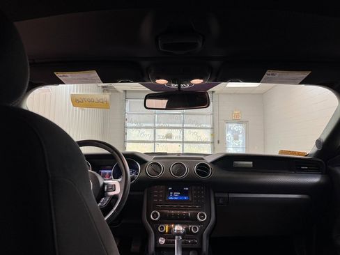 Used 2018 Ford Mustang Convertible image 17