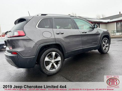 Used 2019 Jeep Cherokee Limited AWD/4WD image 3