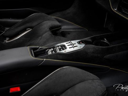 Used 2025 Ferrari SF90 Spider image 53