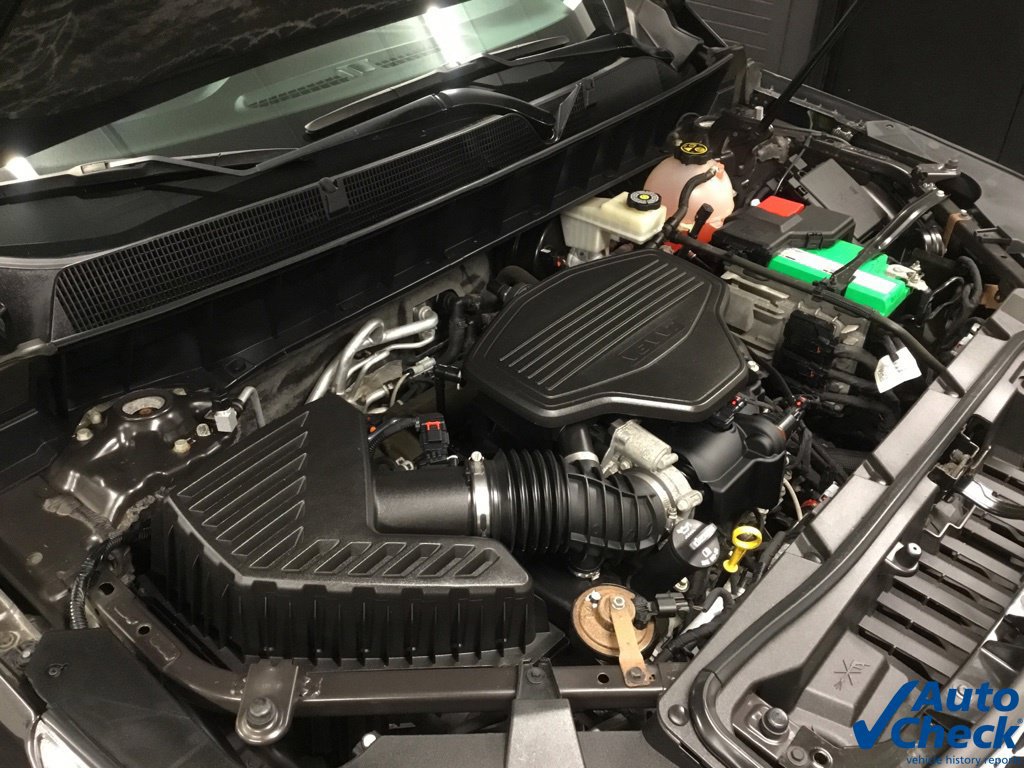 Used 2018 GMC Acadia SLE w/ LPO, Floor Liner Package AWD/4WD image 40